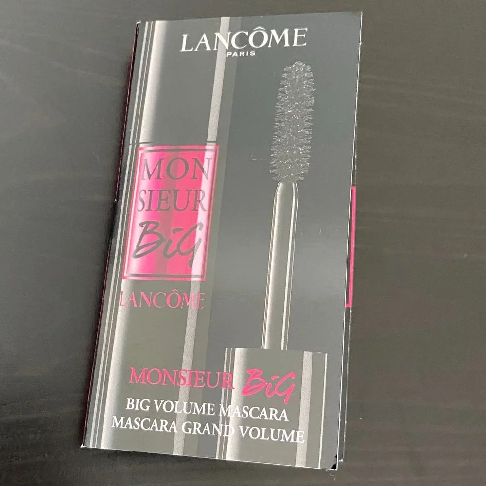 Lancome Monsieur Big mini mascara in Black